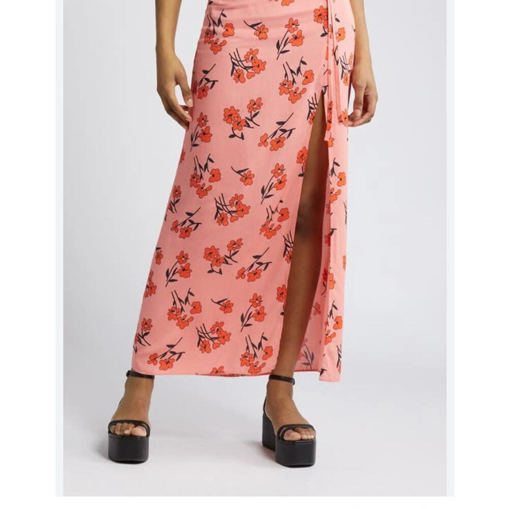 Topshop Women's Ruched Cherry‎ Blossom Side Slit Skirt in Pink size 8 #P3